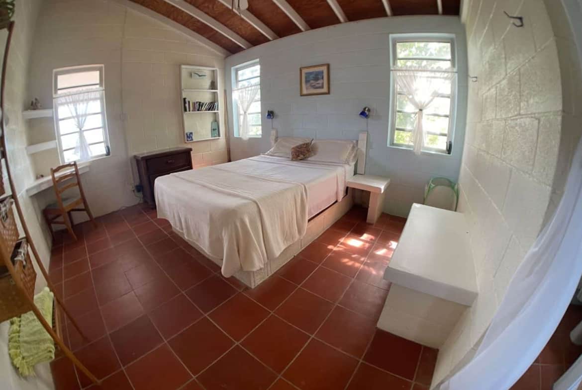 House in Calibishie for sale with 3 suites