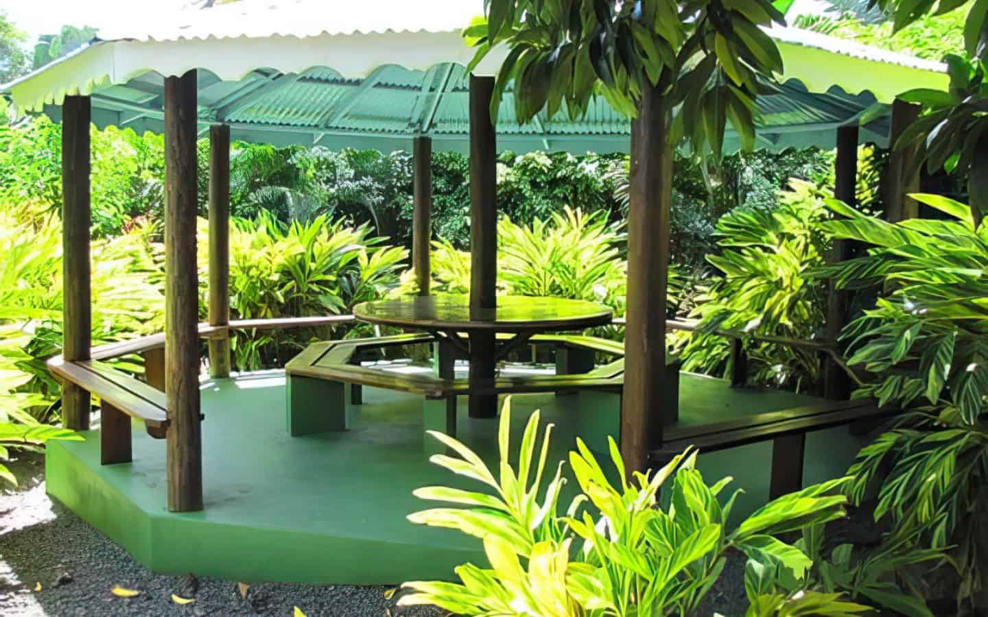 Gazebo_1-