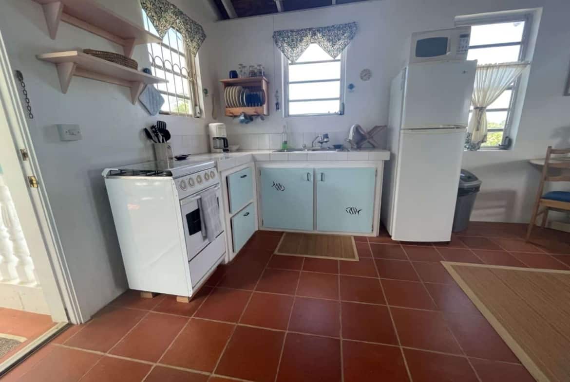 House in Calibishie for sale with 3 suites