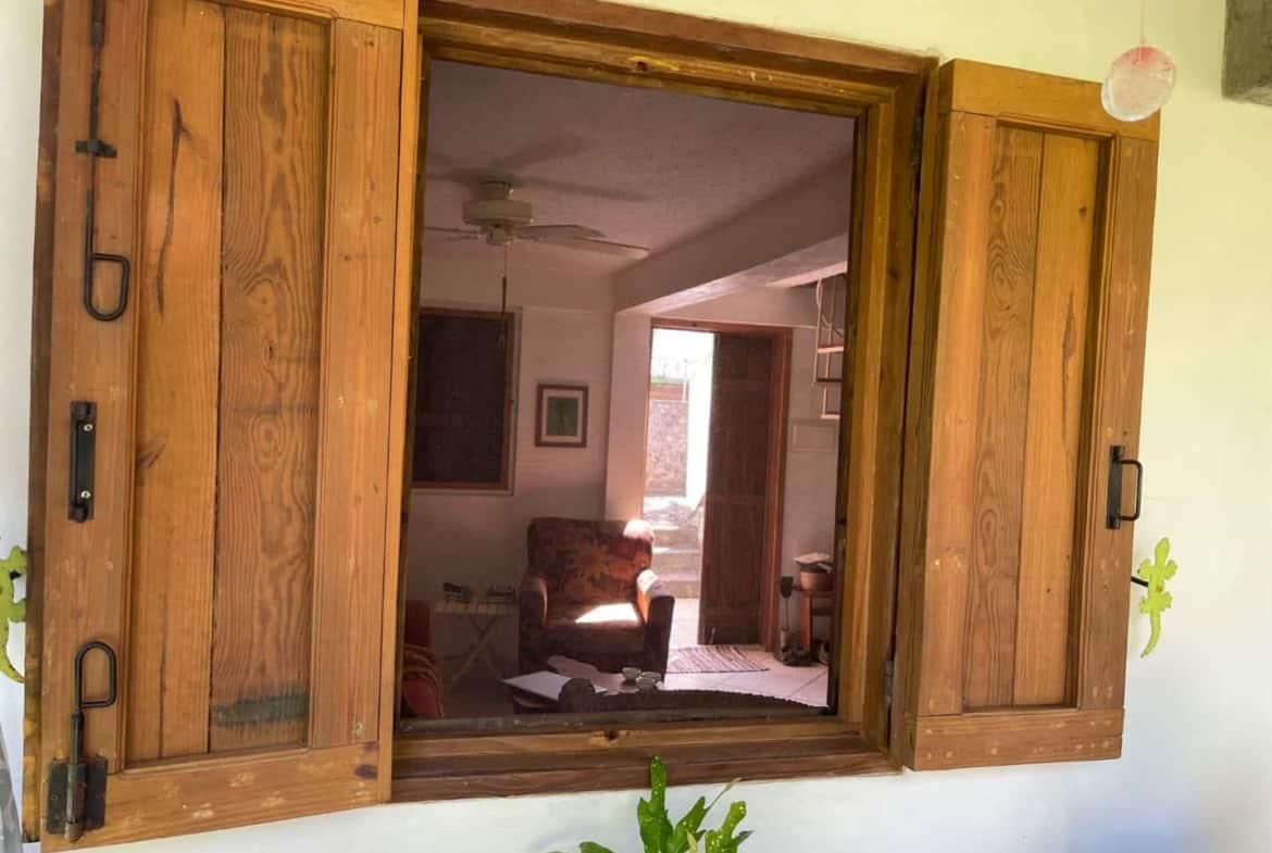 House in Calibishie for sale with 3 suites