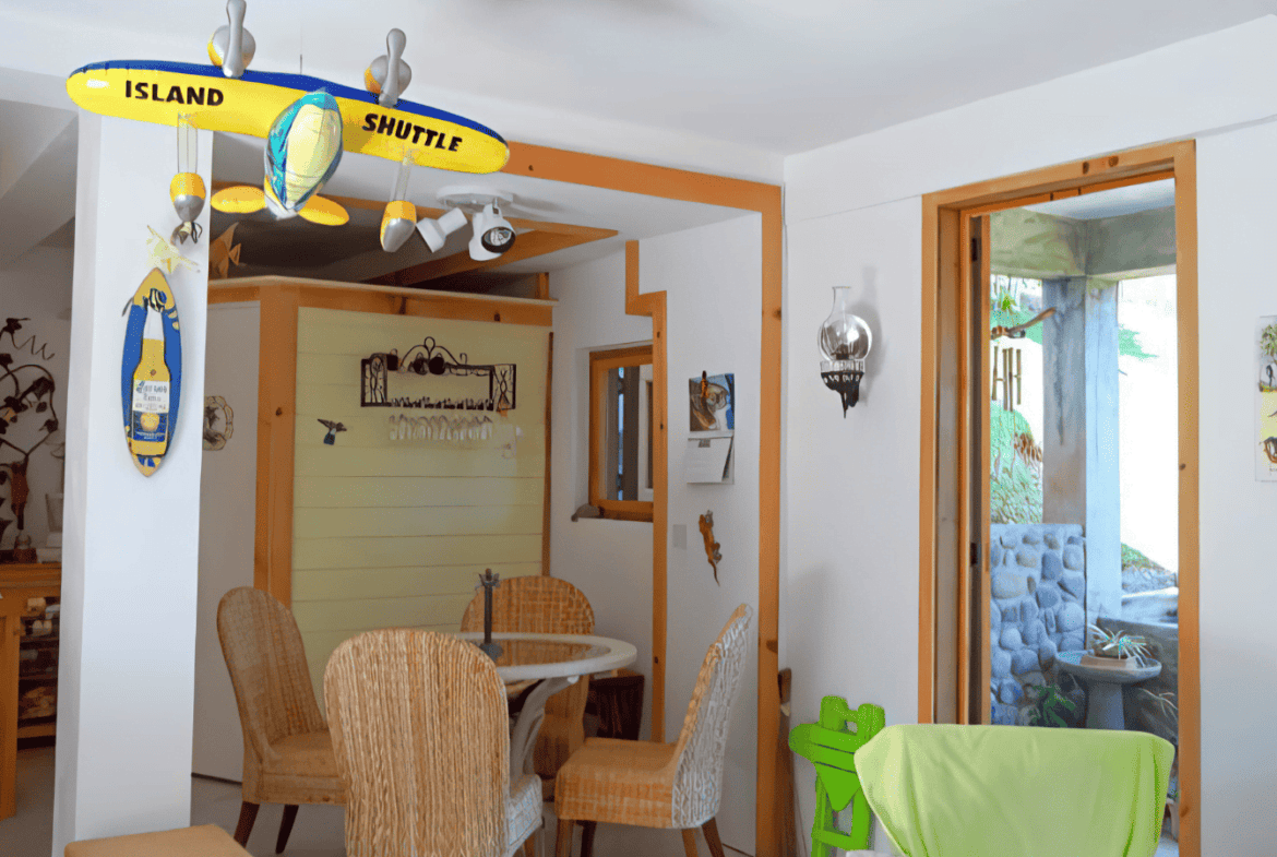 House in Calibishie for sale with 3 suites