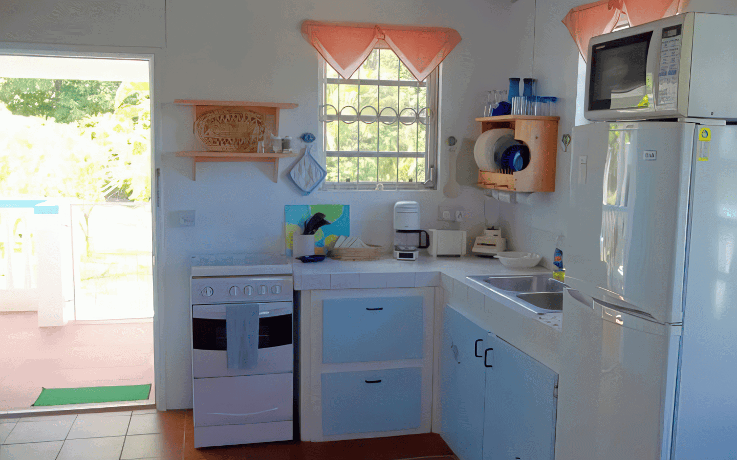 House in Calibishie for sale with 3 suites