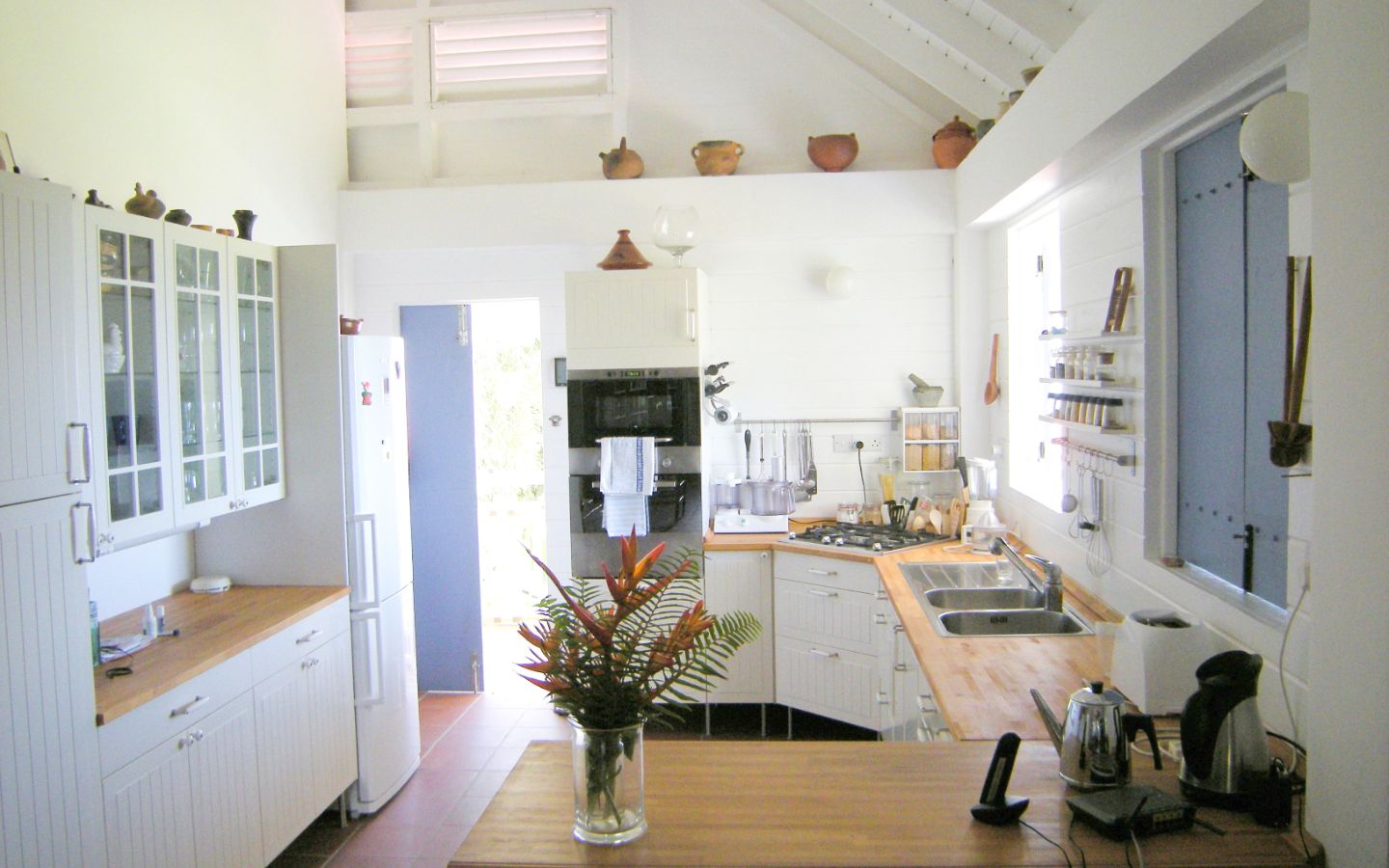 Kitchen_Guest_House-1a