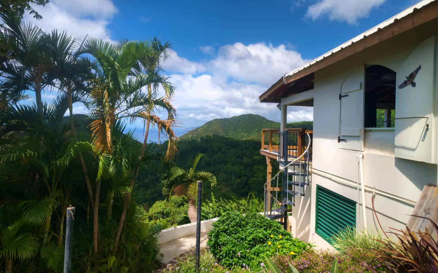 Side-house