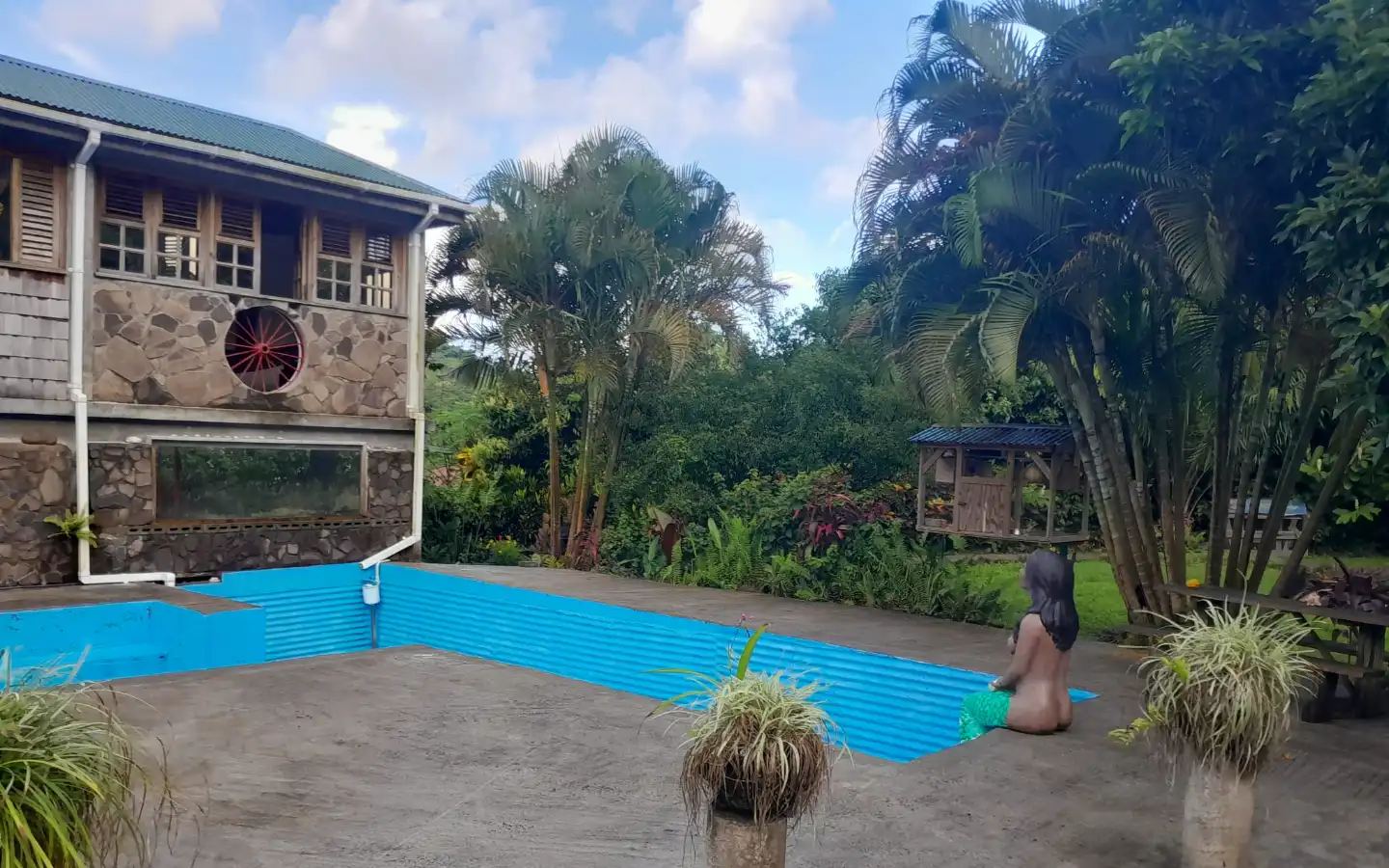 front_of_house_3