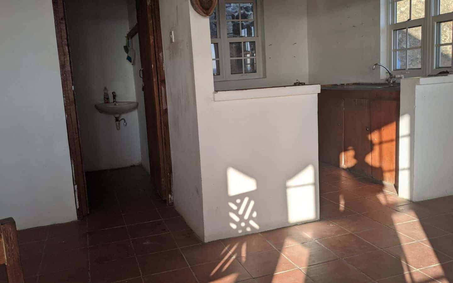 Kitchen_and_bathroom_view
