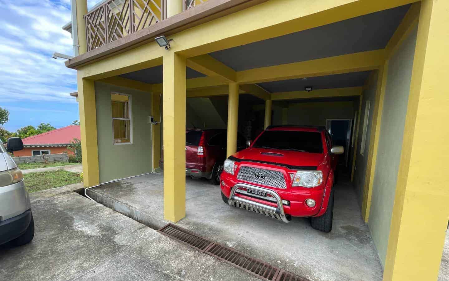 Garage-11