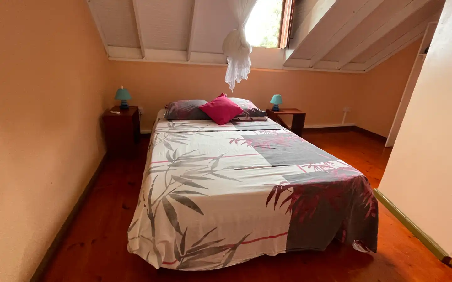 Bedroom-2