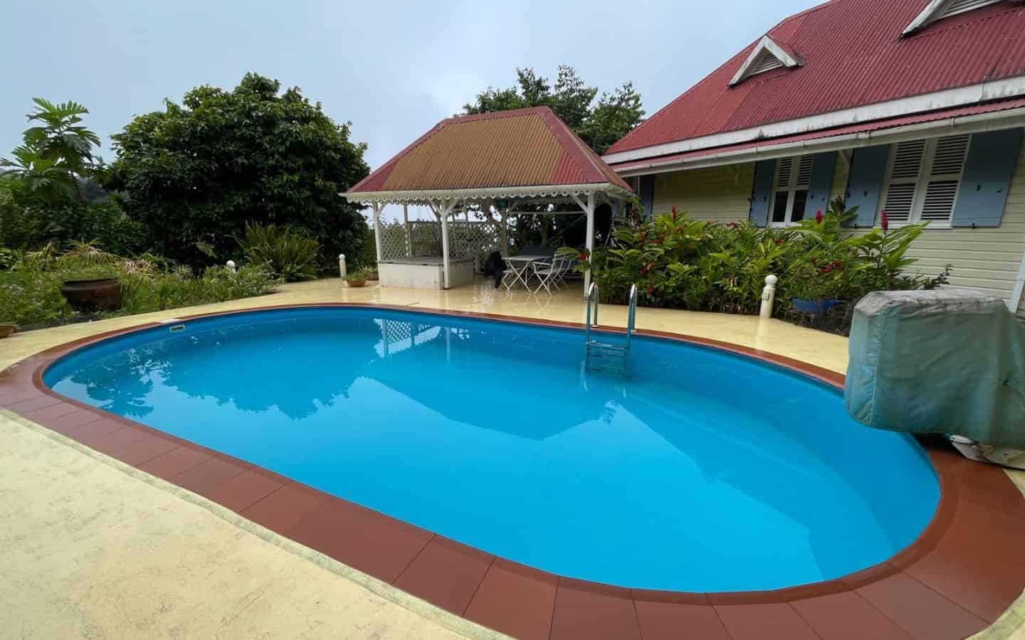 pool-1