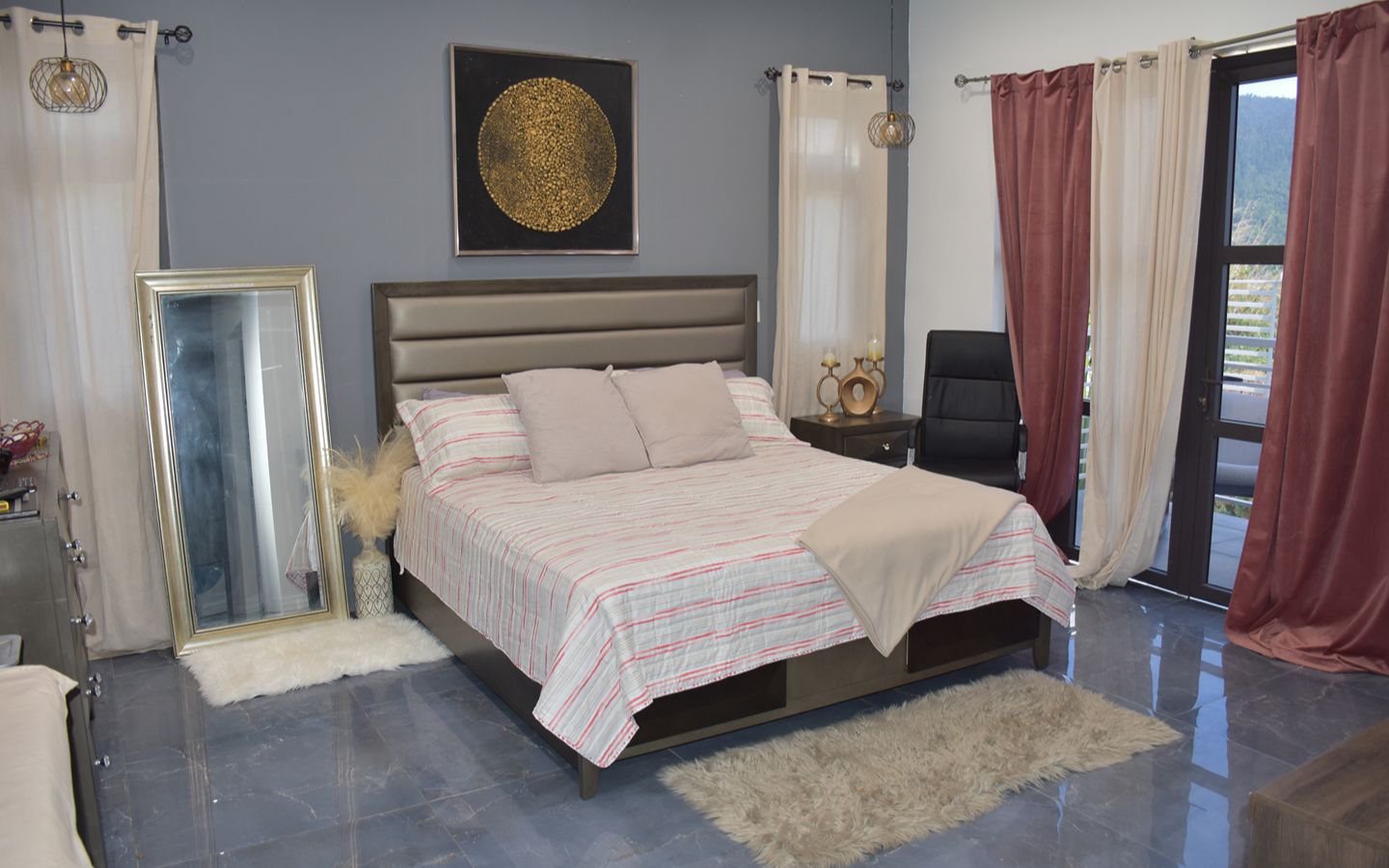 house-portsmouth-master_bedroom-069